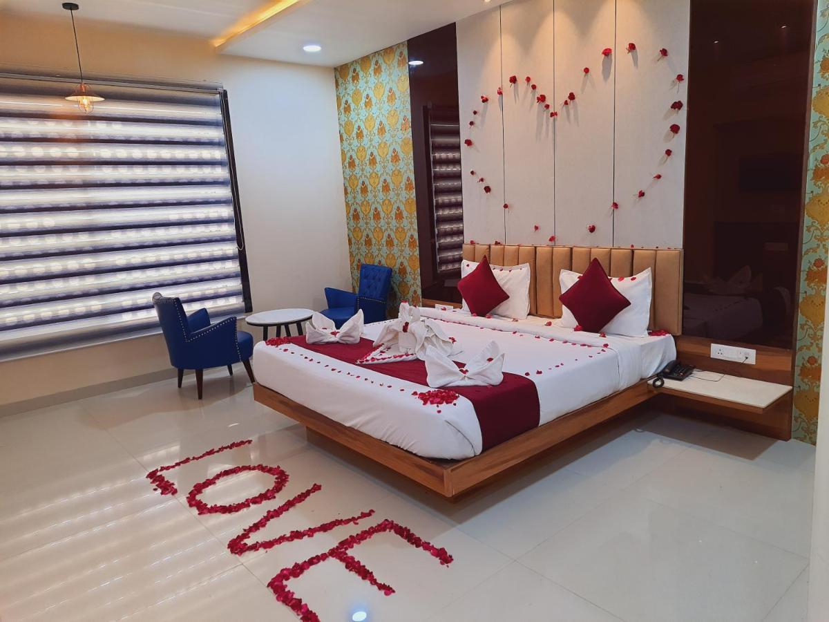 Hotel Amore Udaipur Exterior photo